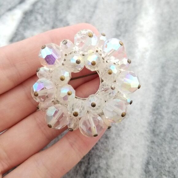Vintage Beaded Cluster Wreath Circle Brooch, AB Crystal Clear Beads, Unsigned Es - Picture 2 of 5